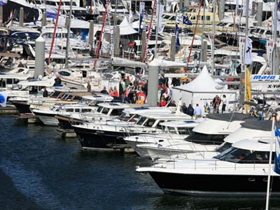 Κάθετη πτώση σε πωλήσεις σκαφών και εξωλέμβιων κινητήρων